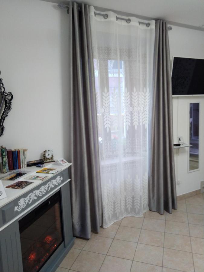B&B Regina Margherita LʼAquila Eksteriør bilde